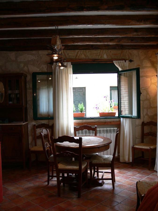 Las Casas De Yaguee, Ayllon Santa Maria de Riaza Buitenkant foto